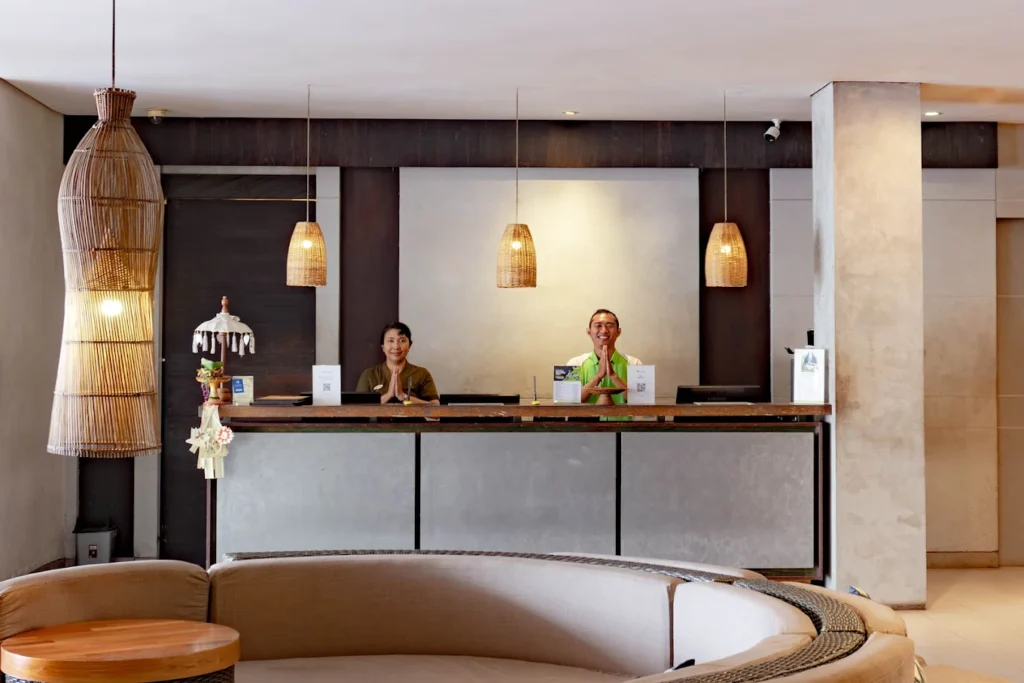 Grandmas Plus Hotel Airport