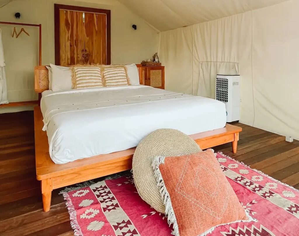Hideaway Glamping