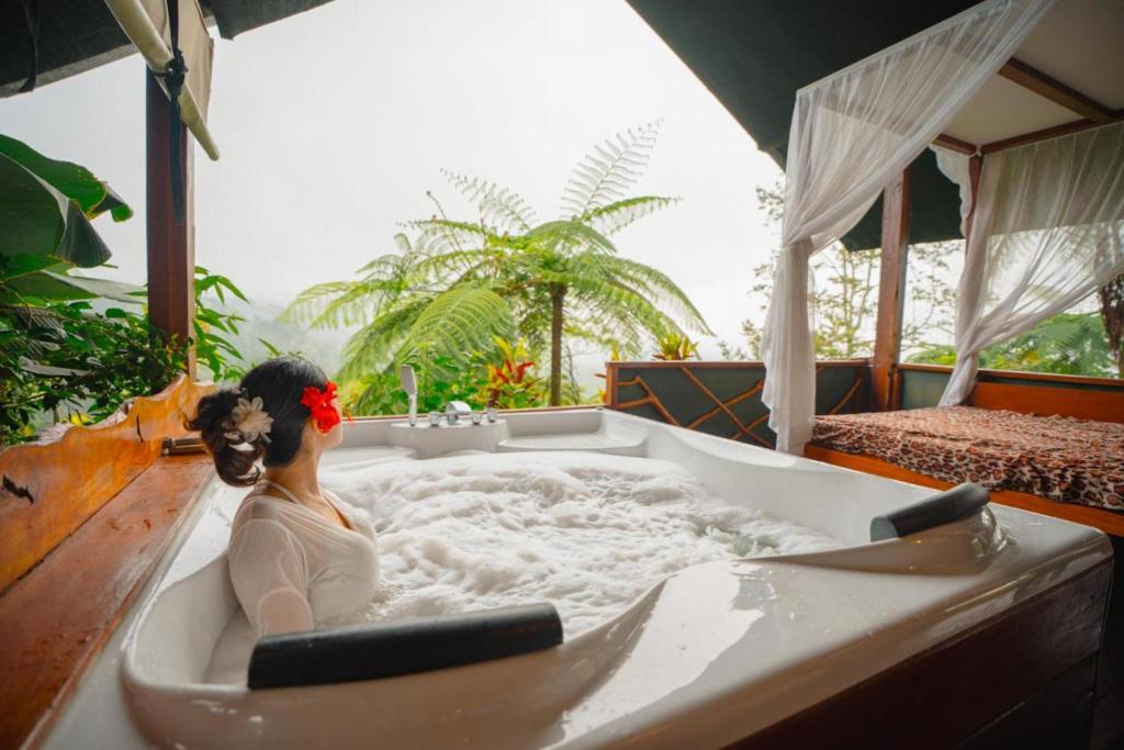 Sang Giri Mountain Tent Resort