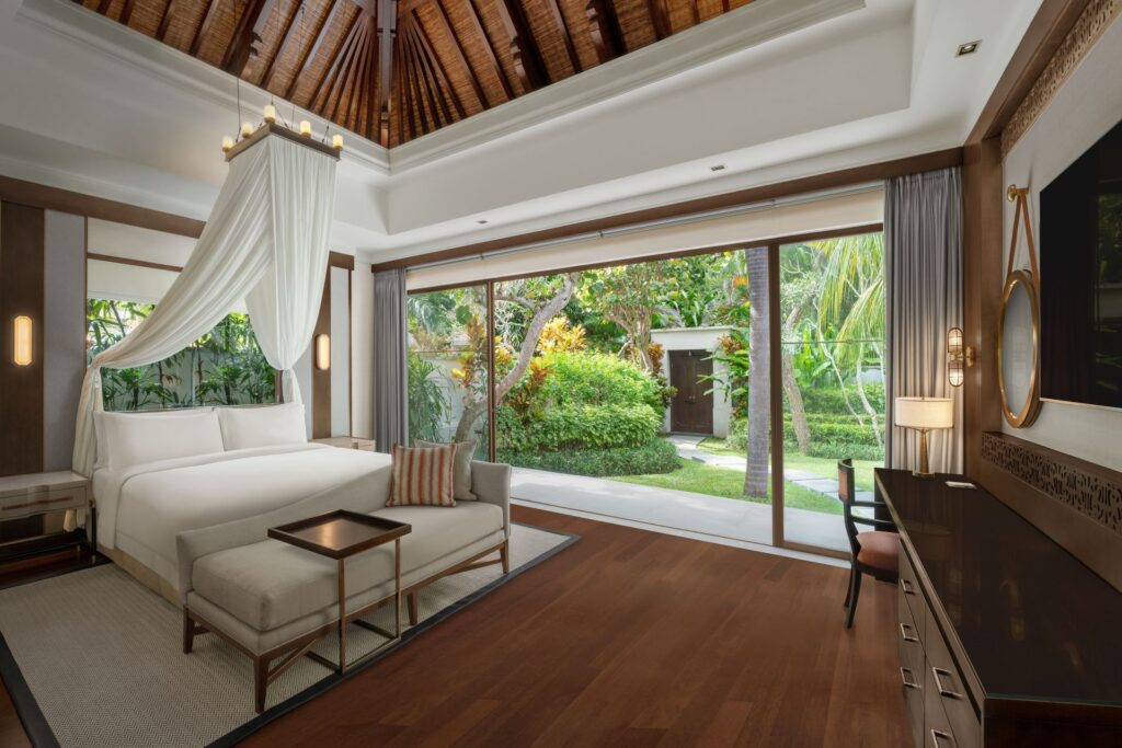 The Laguna, A Luxury Collection Resort & Spa Hotel
