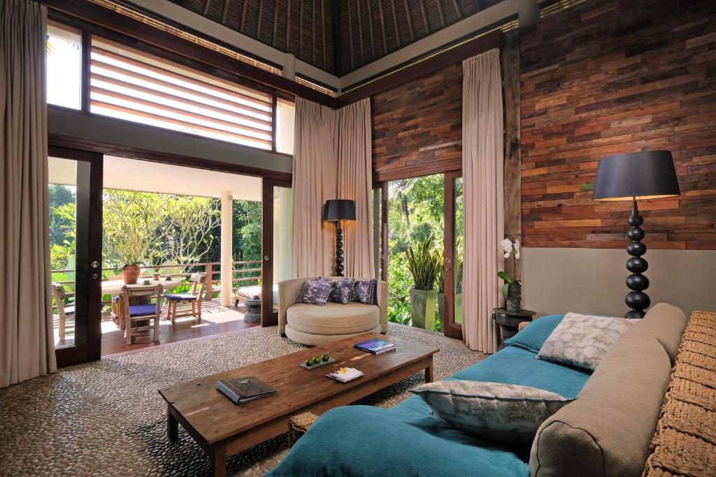 The Purist Villas