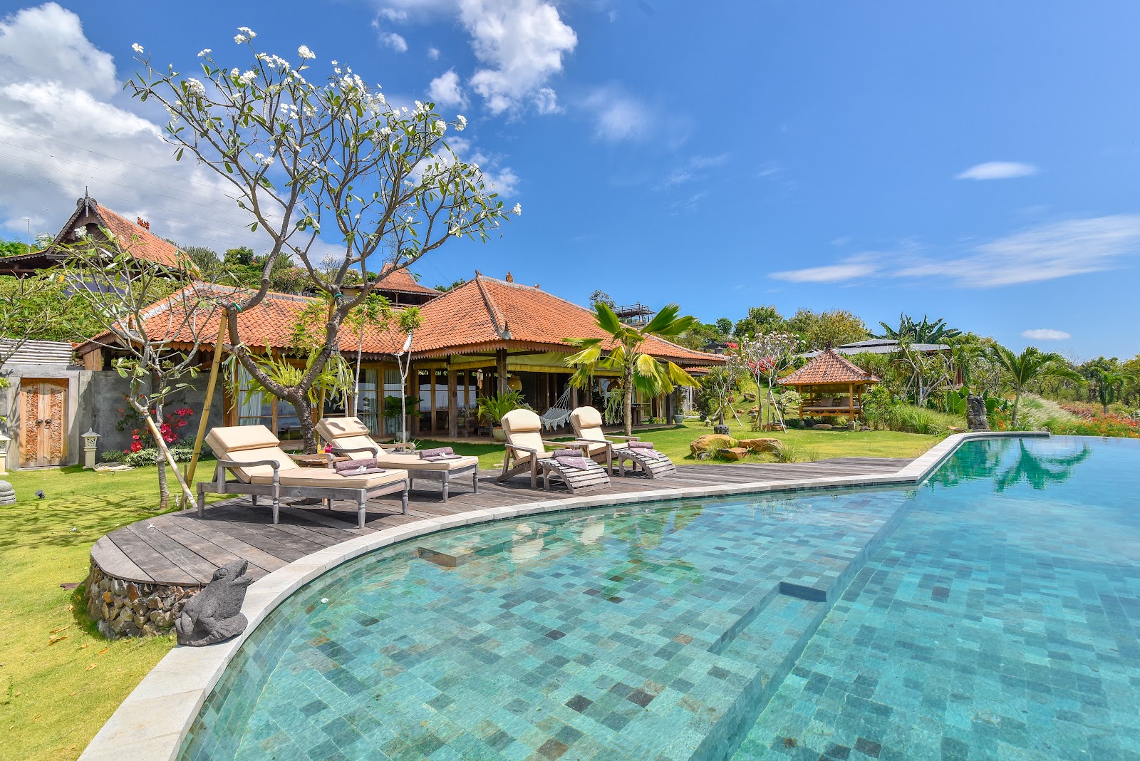 Hillside infinity pool at Sumberkima Hill Retreat, among the best family friendly hotels North Bali offers